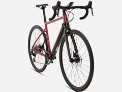 Decathlon hat ein neues E-Rennrad im Angebot