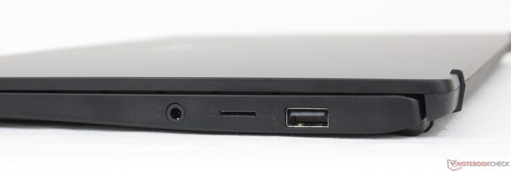 Rechts: 3,5-mm-Kombo-Audio, MicroSD-Kartenleser, USB-A 2.0