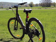 Wir testen das Urtopia Carbon 1 Step-Thru schon