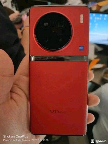 Das dürfte bereits das finale Design des Vivo X90 Pro+ mit Zeiss-Kamera mit 1-Zoll-Sensor sein.