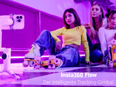 Insta360 Flow: Smartphone-Gimbal im extravaganten Design mit integriertem Selfie-Stick, Stativ und Powerbank.