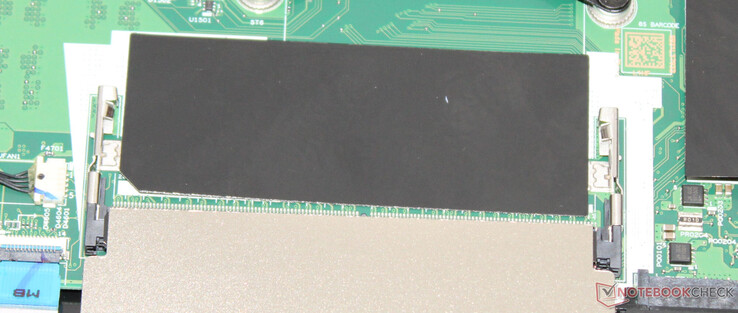 Das Notebook verfügt über eine unbelegte Arbeitsspeicherbank.