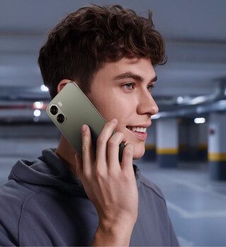 Angeboten wird das Smartphone in zwei Farben (Bildquelle: Oppo)