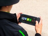 Der Razer Edge Gaming-Handheld kombiniert eine Basis-Einheit mit einem Razer Kishi V2 Pro Controller. (Bild: Razer)