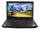Test Lenovo ThinkPad T590 Laptop: Der 4K-Bildschirm bietet eine exzellente Bildqualität, benötigt aber viel Energie