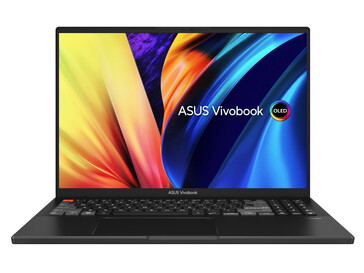 Das Vivobook Pro 16X in schwarz von vorne (Bild: Asus)