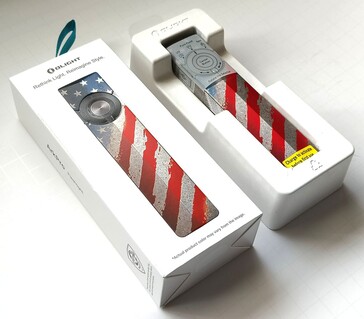 Olight ArkPro Stars & Stripes ausgepackt