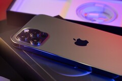 Die Produktionskapazitäten für das iPhone 12 und iPhone 13 sind offenbar gesichert. (Bild: TheRegisti)