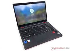 1 kg leichtes Convertible Fujitsu Lifebook U9311X Core i5-1145G7 16 GB RAM günstig generalüberholt