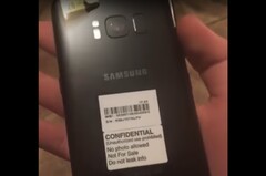Da hat wohl jemand die Warnhinweise am vermeintlichen Galaxy S8 von Samsung nicht befolgt.