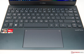 Tastatur des Asus ZenBook 13 UM325S