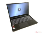 Tuxedo Aura 15 Gen1 im Test: Office-Laptop mit AMD Ryzen und Linux