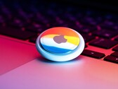 Apple AirTags werden weiterhin zum Stalking genutzt, trotz Apples Sicherheitsmaßnahmen. (Bild: ognev)
