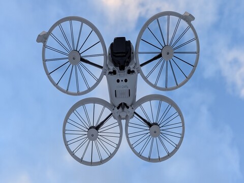 DJI Flip im Test: Die Kameradrohne für Vlogs ist faltbar, kostet 439 Euro und begründet neue Flip-Serie