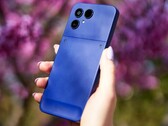 Das Fairphone 6+ wird in drei Farben angeboten, darunter Grün, Blau und Schwarz.