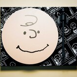 Pro-Ject hat einen Plattenspieler zum 75-jährigen Peanuts-Jubiläum entwickelt. (Bildquelle: Pro-Ject)