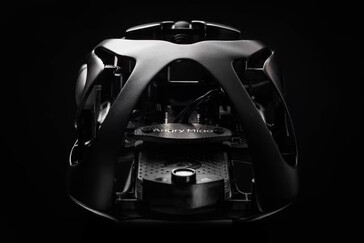 Die Maus besteht zum Teil aus einer Aluminium-Legierung (Bildquelle: Angry Miao)