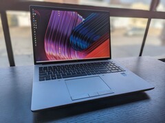 HP ZBook Fury 16 G10: mobile Workstation mit 100 W Nvidia RTX 5000 Ada im Test
