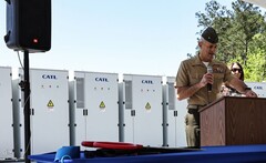 Das US-Verteidigungsministerium ordnet wegen der Gefahr von Cyber-Angriffen den Austausch von Batteriespeichersystemen aus China an (Foto: Camp Lejeune - Lance Cpl. Loriann Dauscher).