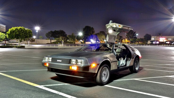 Der DeLorean DMC-12 fiel zumindest nicht durch Rostprobleme auf. (Quelle: pixabay/dtavres)