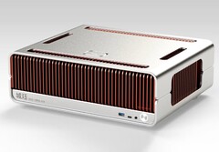 Durch einen massiven Kupfer-Kühlkörper kommt dieses Gehäuse ganz ohne Lüfter aus. (Bildquelle: FanlessVC)