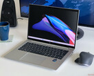 Notebooksbilliger hat dem HP EliteBook 1040 G10 einen hohen Rabatt verpasst (Bild: Andreas Osthoff)