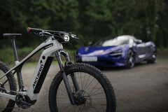 McLaren hat zwei starke E-Mountainbikes präsentiert. (Bild: McLaren)