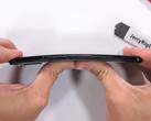 Wird das Glas brechen? Das OnePlus 6 im Torture-Test von JerryRigEverything.