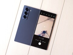 Das Samsung Galaxy Z Fold7 schlägt andere Snapdragon 8 Elite Foldables in erstem Benchmark. Bild zeigt Galaxy Z Fold Special Edition. (Bild: @feni_book)