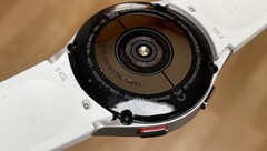 Zertifizierungen geben Hinweise auf das mögliche Ladegerät der Samsung Galaxy Watch5. (Bild: Inge Schwabe)