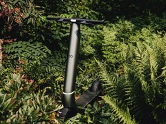 Der Bo M ist ein E-Scooter mit Aluminium-Gehäuse