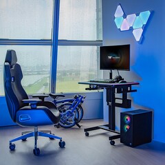 Thermaltake Cycledesk 100: Höhenverstellbarer Schreibtisch