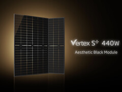 Neue bifaziale Glas-Glas-Module von Trina Solar im schwarz-transparenten Design