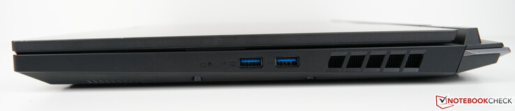 Rechts: 2x USB-A 3.2 Gen. 1