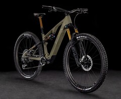 Das Cube AMS Hybrid One44 C:68X SuperTM 400X ist ein vollgefedertes aber trotzdem leichtes E-Mountainbike