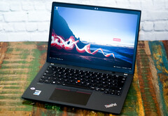 Im Notebook-Deal bei Lenovo wurde das ThinkPad X13 Gen 3 auf 829 Euro reduziert (Bild: Marc Heter)