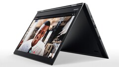 Das Lenovo X1 Yoga-Convertible des Jahres 2017 ist ab sofort lieferbar.