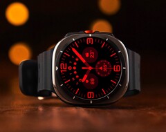 Schon die günstigste Galaxy Watch8 soll sich am rechteckigen Design der Galaxy Watch Ultra orientieren. (Bildquelle: Samsung)