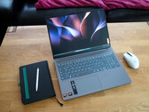 Doppelpremiere im Lenovo IdeaPad Slim 5 16 Laptop: Ryzen AI 5 330 und Radeon 820M Test