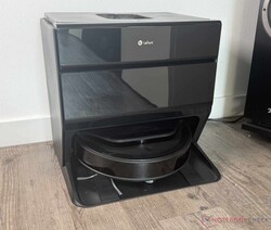 Der Lefant M5 Pro in seiner Station