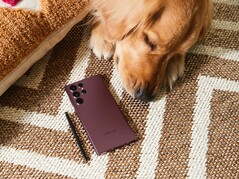 Die Samsung Galaxy S22-Serie soll sich durch die negative Presse rund um die Performance-Drosslung schlechter verkaufen. (Bild: Samsung)