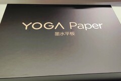 Beim Lenovo Yoga Paper handelt es sich offenbar um ein Tablet mit E Ink-Display und Stylus. (Bild: Weibo)