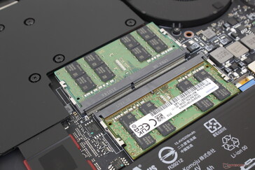 Zugängliche 2x SODIMM-Slots