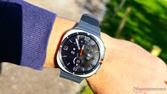Laut aktuellem Leak bietet die Samsung Galaxy Watch Ultra 2 ein Redesign, etwas im Stil der doch nicht startenden Galaxy Watch 9 Classic.