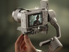 RS 4 Mini: Gimbal auch für Kameras (Bildquelle: DJI)
