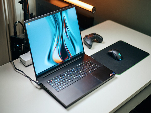 Video: "Perfektion" hat ihren Preis - Razer Blade 18 2025