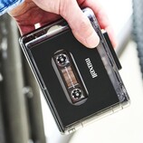 Maxell bietet einen neuen Kassetten-Player mit Bluetooth an. (Bildquelle: Maxell)