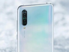 Das Xiaomi Mi CC 9 verfügt auf der Rückseite über drei Kameras (Quelle: Xiaomi)