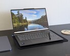Lenovo ThinkPad X1 2-in-1 Gen 10 Convertible Test: Überragende Effizienz mit Intel Lunar Lake