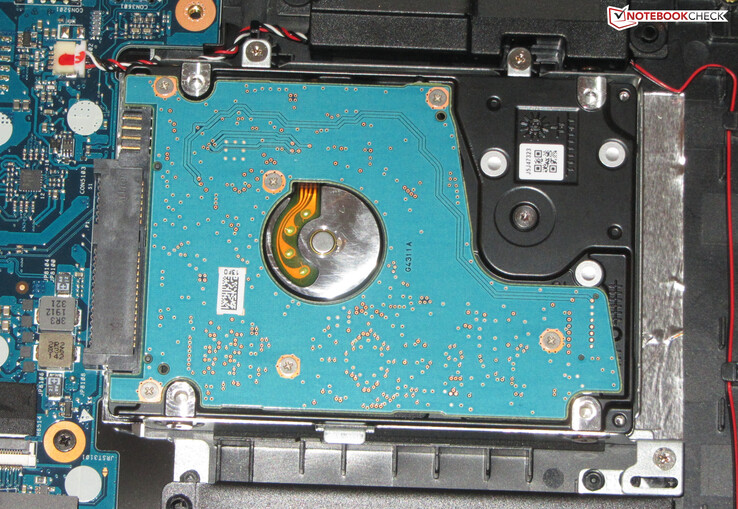 Den nötigen Speicherplatz stellt eine 2,5-Zoll-Festplatte bereit.